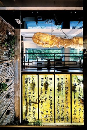 21009981570圖片